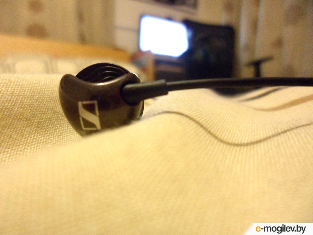 ��������-��������� Sennheiser CX 275S
