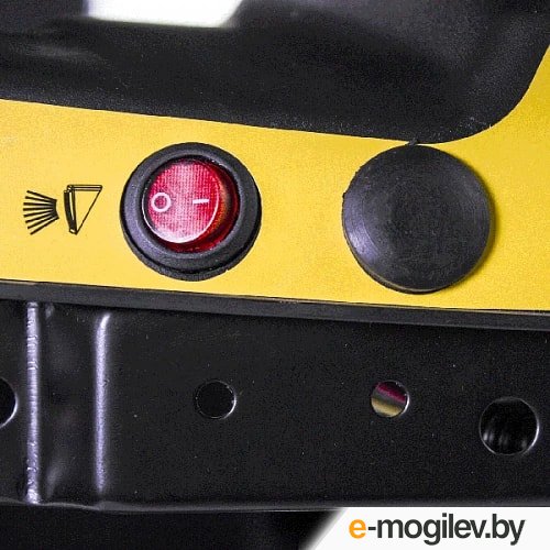 ������������ Champion ST762E